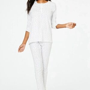 NWT Limited Edition Roller Rabbit Silver and Blue Stars PJs